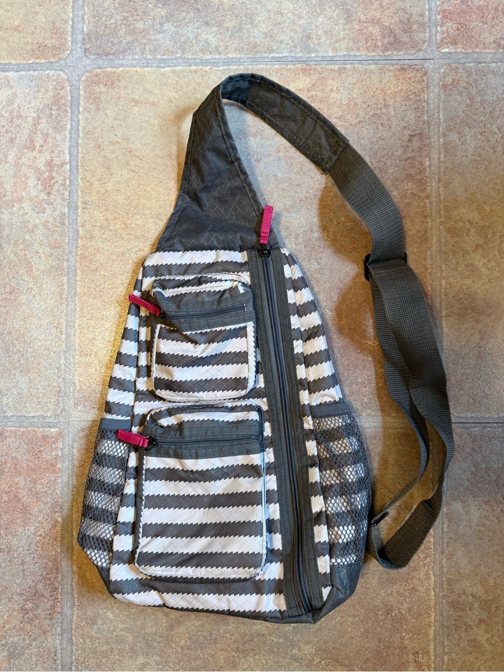 thirty-one Gray and White Striped Crossbody Sling Bag with Pink Accents